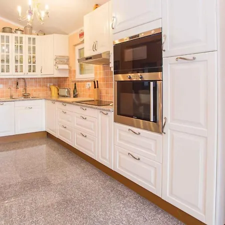 In Porec/istrien 39700 Apartment Porec